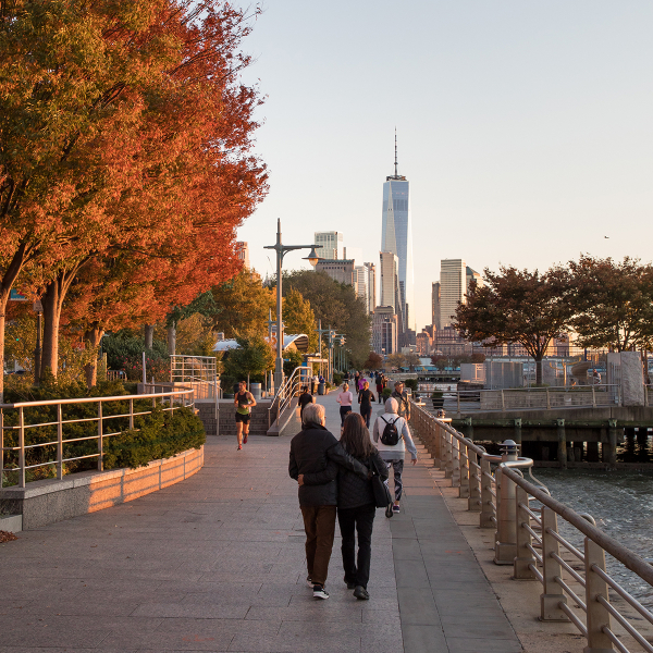 An afternoon stroll on the Hudson River Park esplanade