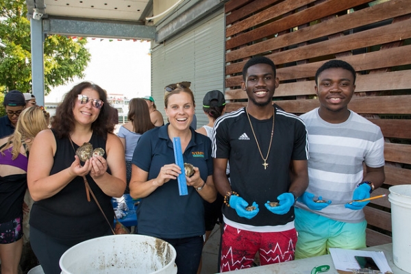 Hudson River Park educators teach rising students about oysters at Pier 84