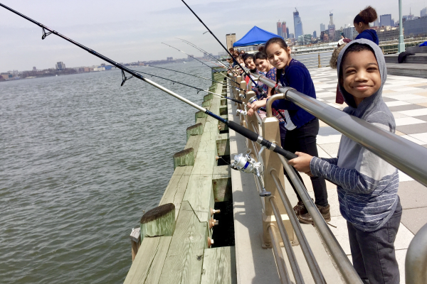 Student scientists fish and release and learn about the Hudson River