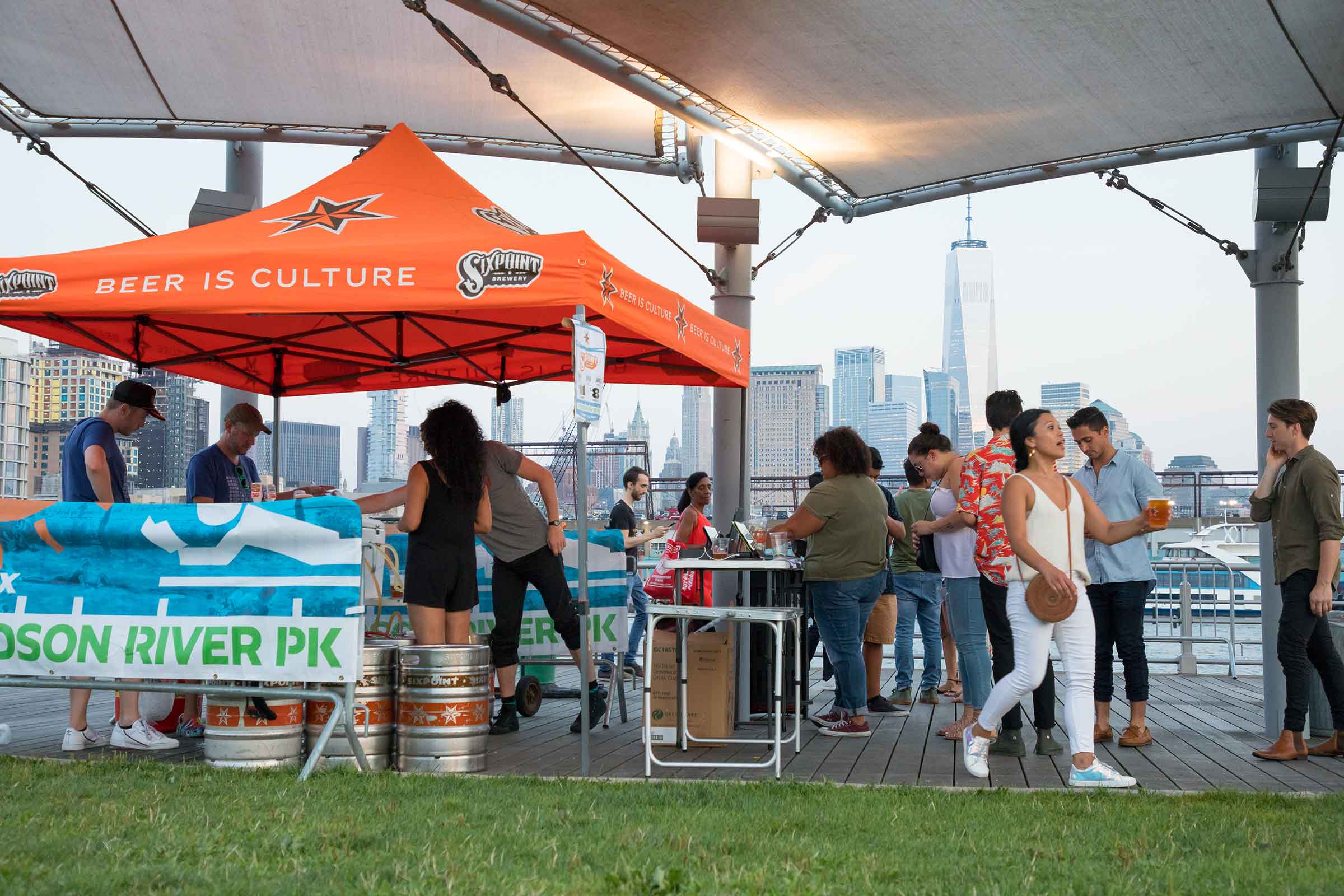 Sixpoint provides beer and other beverages as a sponsor for Hudson River Park