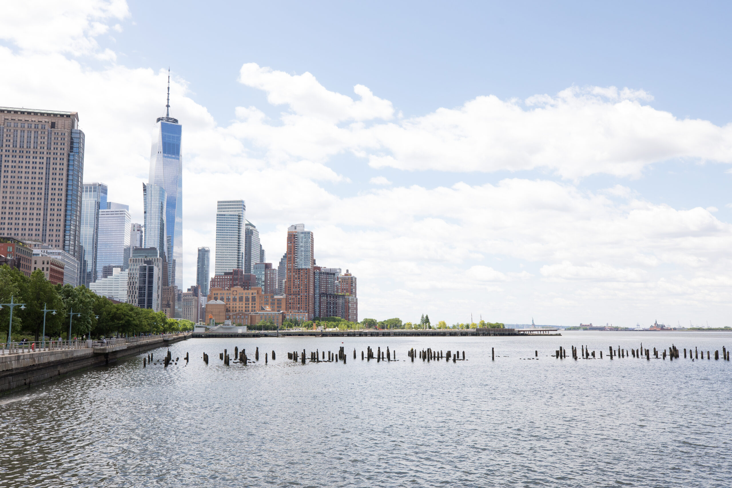 The pile field at Pier 34 in Hudson River Park. One World Trade Center is visible in the distance.